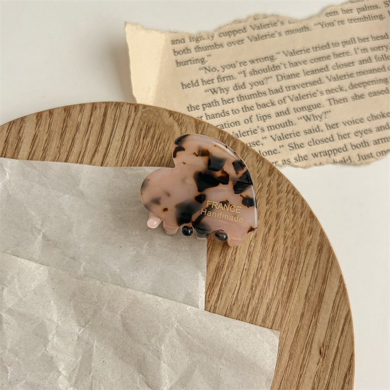 Love Small Jaw Back Hairpin Shark Clip - Image 9